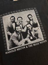 Load image into Gallery viewer, 90s Harold Melvin &amp; The Blue Notes T-Shirt size L/XL
