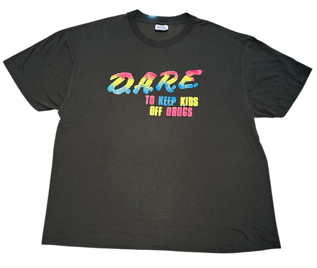 90’s D.A.R.E T-shirt size XL