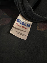 Load image into Gallery viewer, 2006 Pulp Fiction T-shirt size M/L
