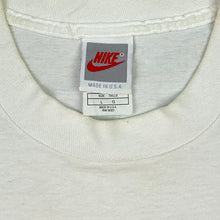 Load image into Gallery viewer, Early 90s Nike T-shirt Size M
